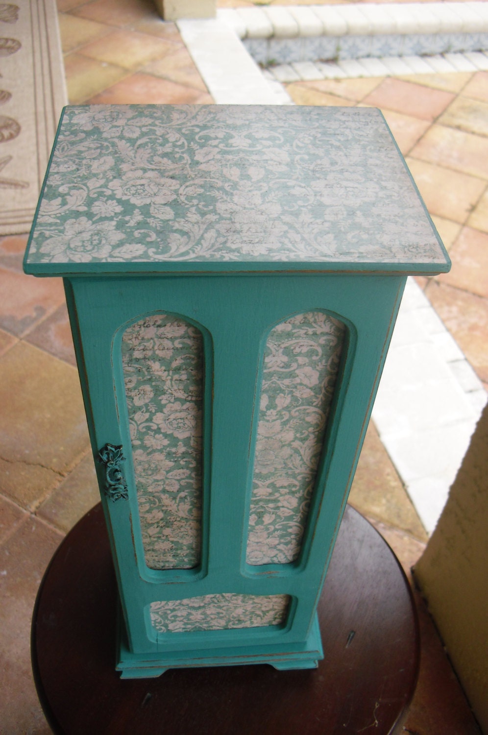Beautiful Vintage Solid Wood Turquoise Hand-painted Jewelry Box