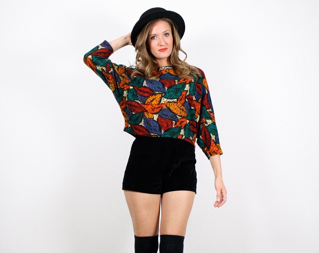 Vintage S M Avant Garde Batwing Sleeve Gitano Leaf Print Crop Sweater Jumper