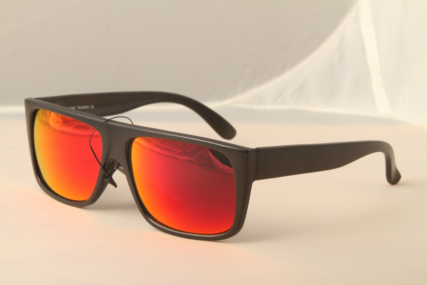 Retro black to the future frame 80's Sunglasses with red mirrored lenses