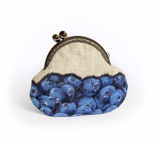 Blue Blueberries Linen Coin Purse, Berries Kawaii with kisslock