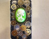 Custom steampunk / gearpunk skull cameo swarovski crystal iPhone 4/4s or 5 case gears unisex