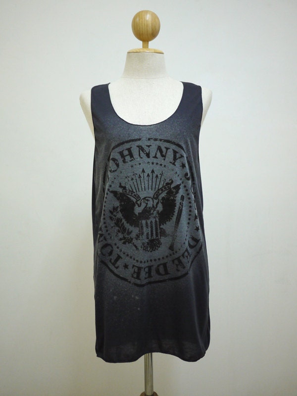 The Punk Artist (Size M) : Punk Rock Sign T-shirt Tank Top Tunic Unisex Shirt Vest Women Sleeveless Men Singlet Gray Black T-Shirt