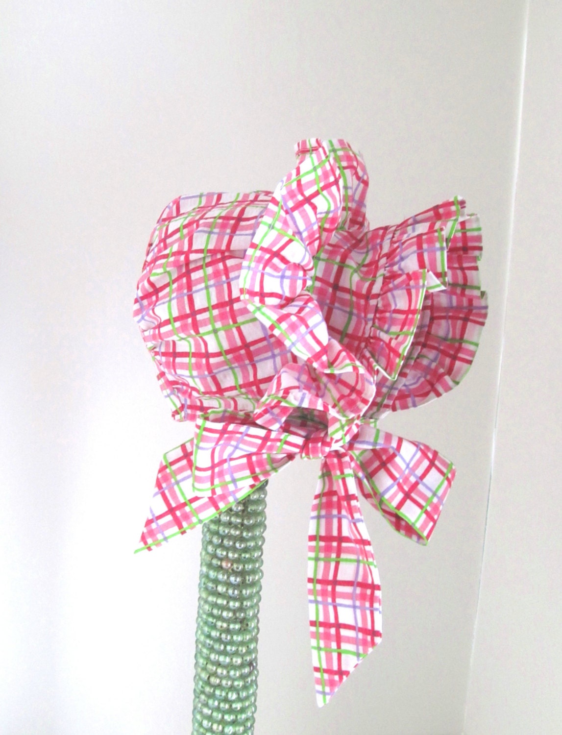 Baby bonnet 3 to 6mo