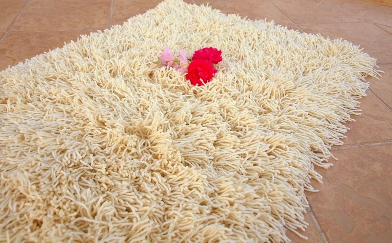 Free shipping Handmade rectangular long-haired rug - 41.5 x 28 inches
