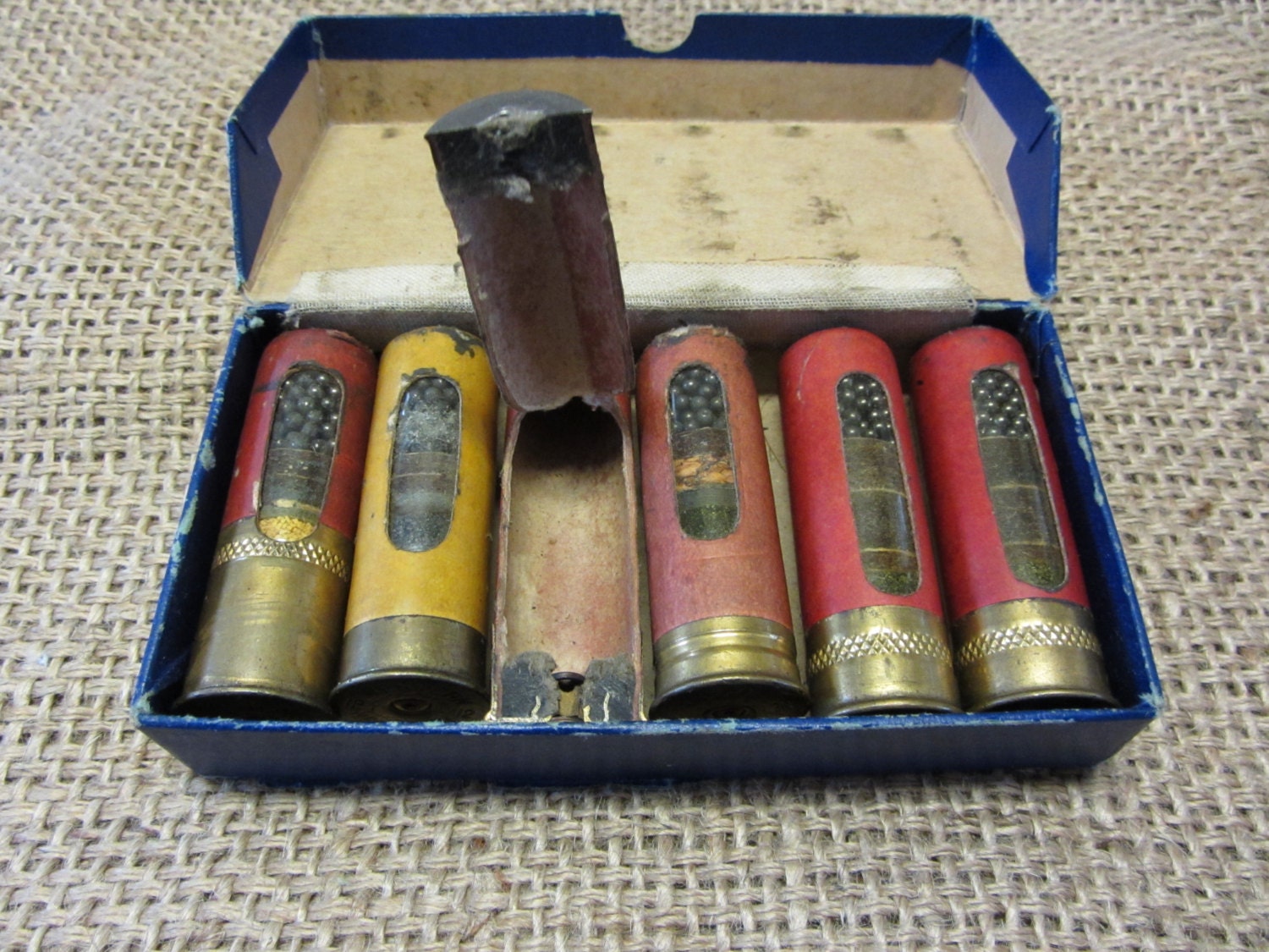 Vintage Western Shotgun Store DUMMY Display Shells in Original Box - Antique Old Hunting Primitive Game 7983