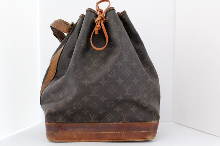 Vintage Louis Vuitton shoulder bag Large Noe bag