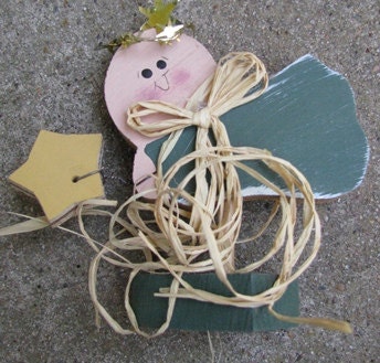 Counry Crafts 868AG-Angel on Stand Green