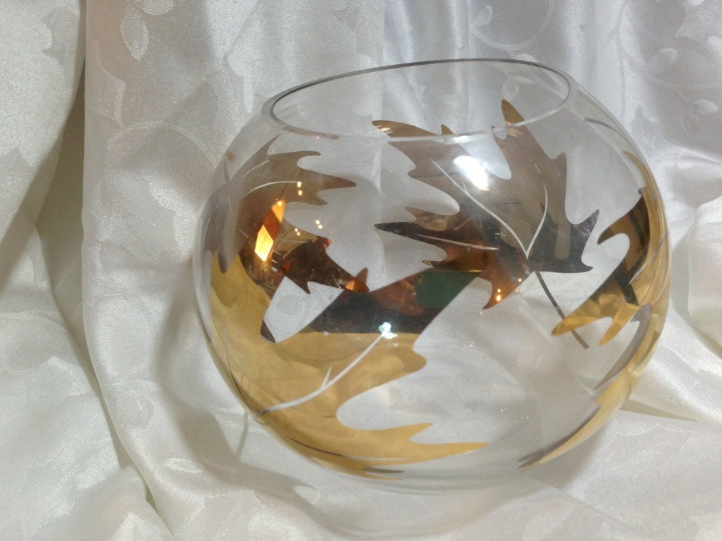 SALE Libbey Small Glass Bowl with Gold Leafs