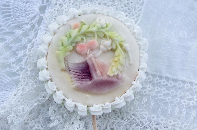 Sandwich Cookie Fondant Cupcake Pick, Mini Cake Topper - Stamped Cranberry Harvest