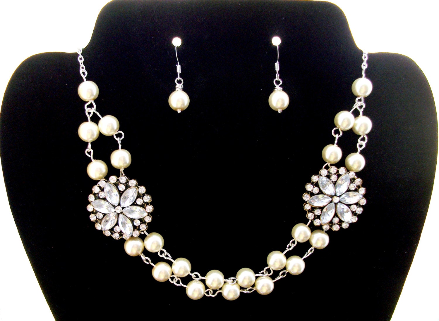 Bridal Pearl Necklace,Vintage Style Wedding Necklace,Rhinestone Statement Necklace,Swarovski Pearl,Bridesmaid Jewelry,Wedding Jewelry Gift
