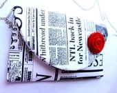 Newspaper print clutch, red rose, spring handbag, retro sexy chic, fashionable, smart feel, black white red, cotton fabric