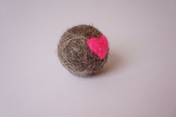 Felted jingle ball // gray with pink heart design // cat toys