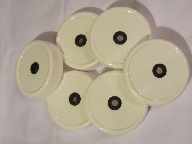 mason jar tumbler glasses white plastic lids reusable