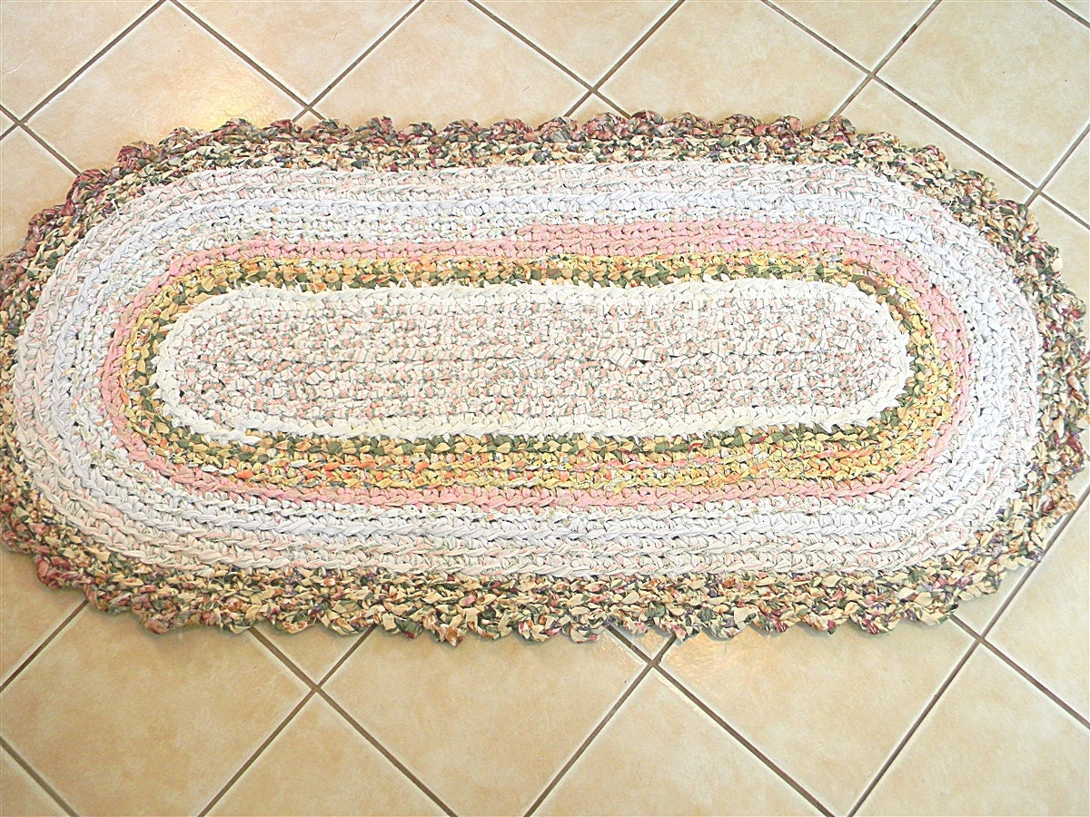 Handmade Cotton Crochet Rag Rug Long Oval 32" X 62" in Soft Peachy Colors with Scallop Edge