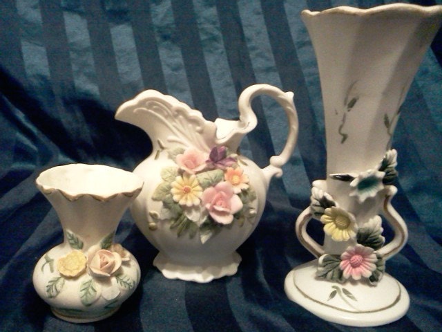 3 Ceramic Mini Flower  vases