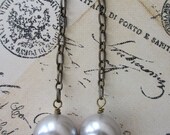 Light Grey Pearl Earrings - Antique Bronze Tones -  Large Pearl -  Grey Crystal - French Earwires  - Chain - Vintage  Look