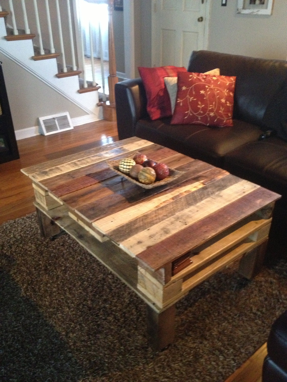 Reclaimed Rustic Pallet Coffee Table.