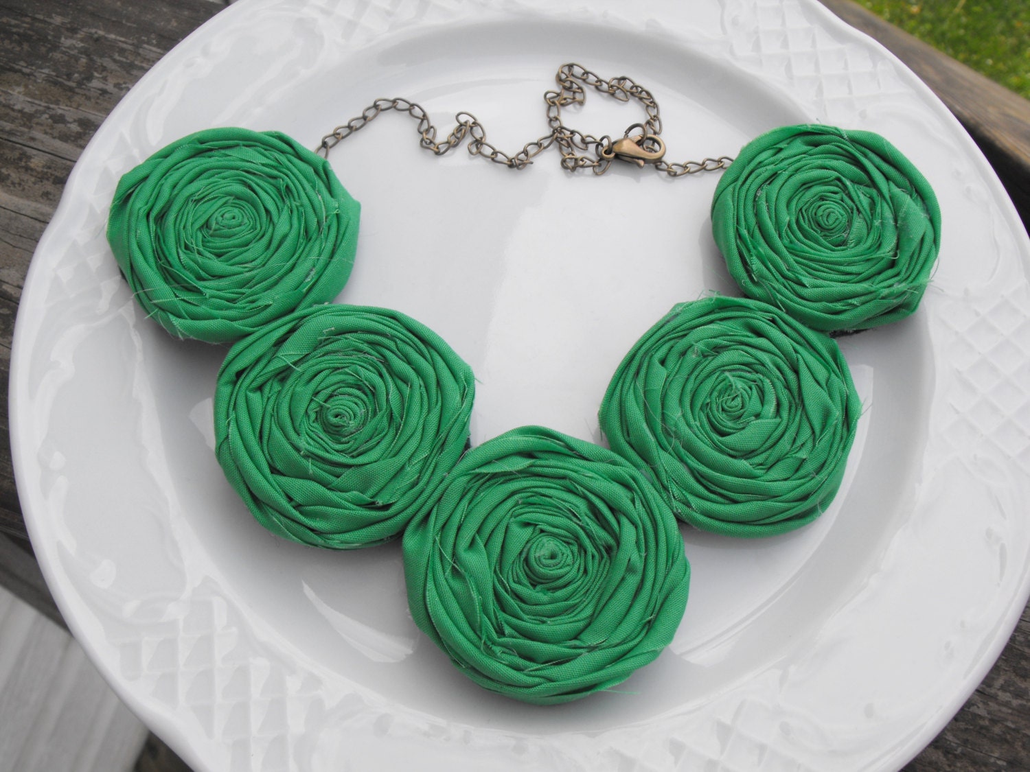 Kelly Green Rosette Necklace, Fabric Roses Necklace, Statement Necklace, Rosette Necklace, Bridal Party Jewelry