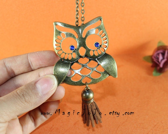 Vintage antique brass owl necklace,Cute owl necklace with tassel,Bronze pendant vintage style
