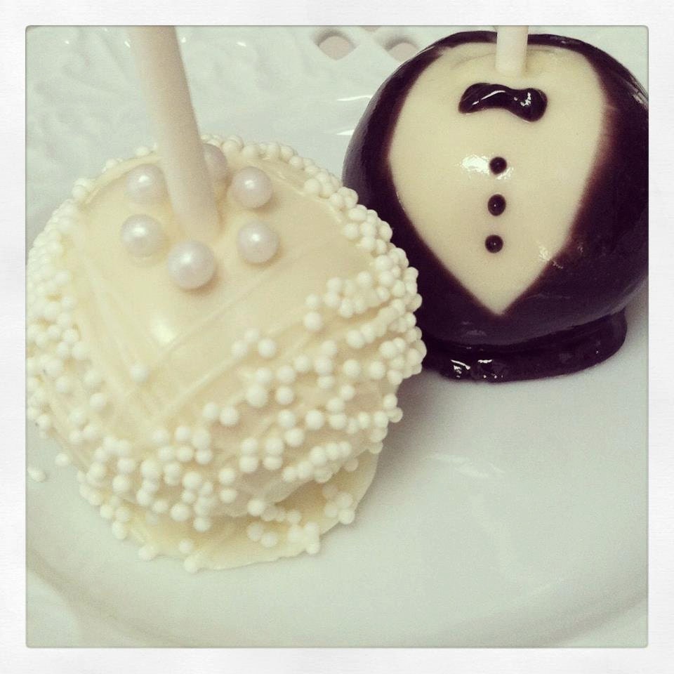 Wedding Bride & Groom Cake Pop Option 2