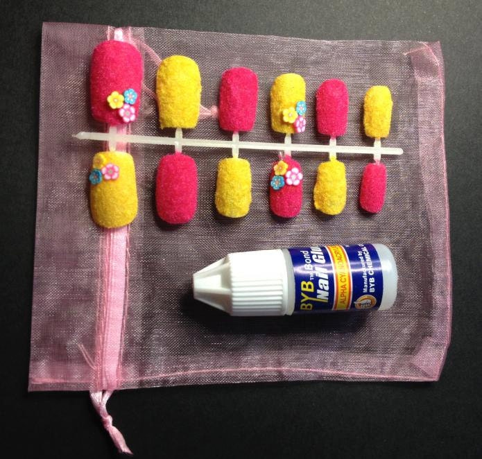 Handmade false nails with free extra strong glue gift set
