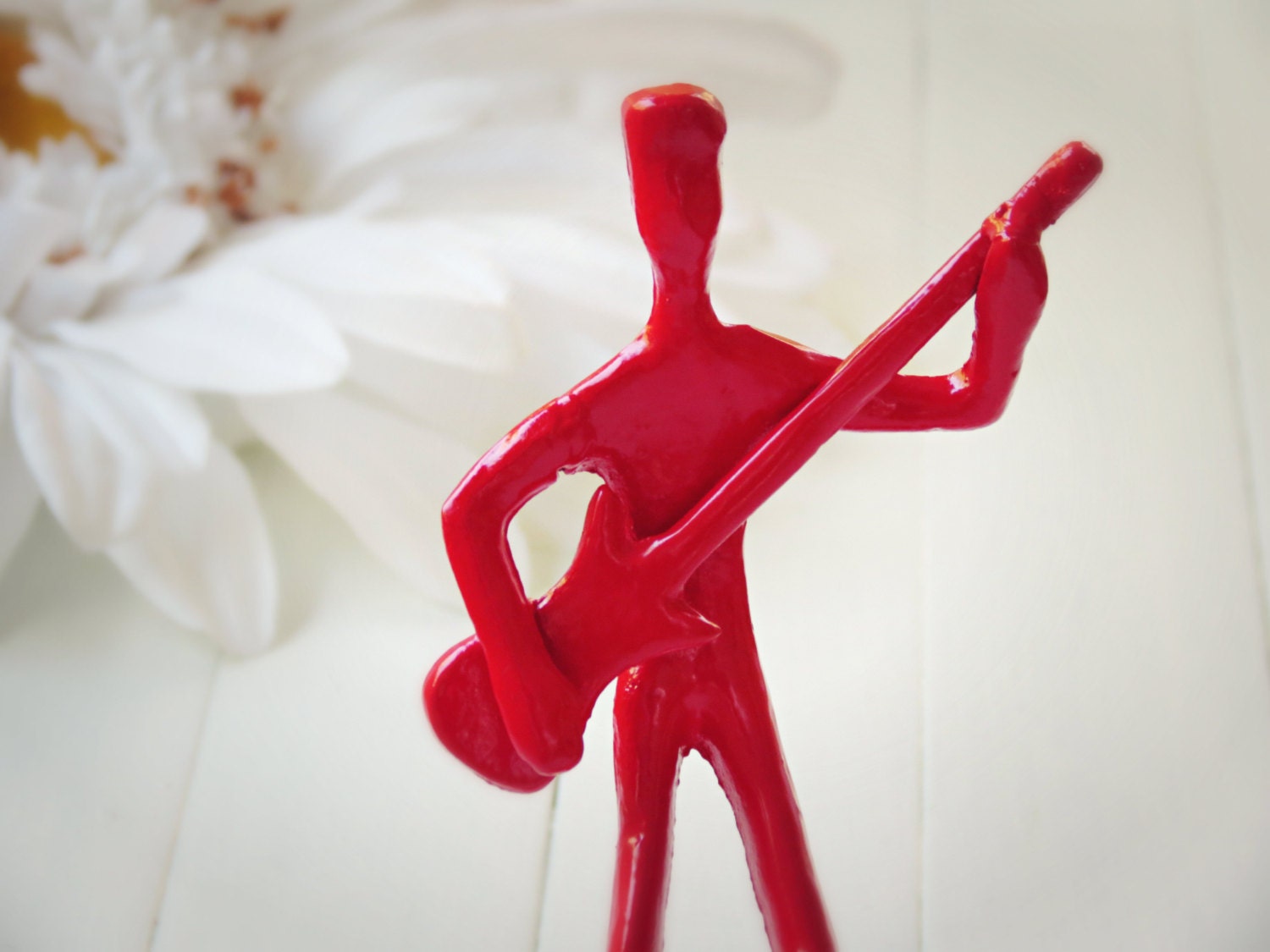 Modern Figurine / Rock n Roll Decor / Music Bands / Red Home Decor / Guitar Decor / Electric Guitar / Music Decor / Fathers Day Gift Ideas