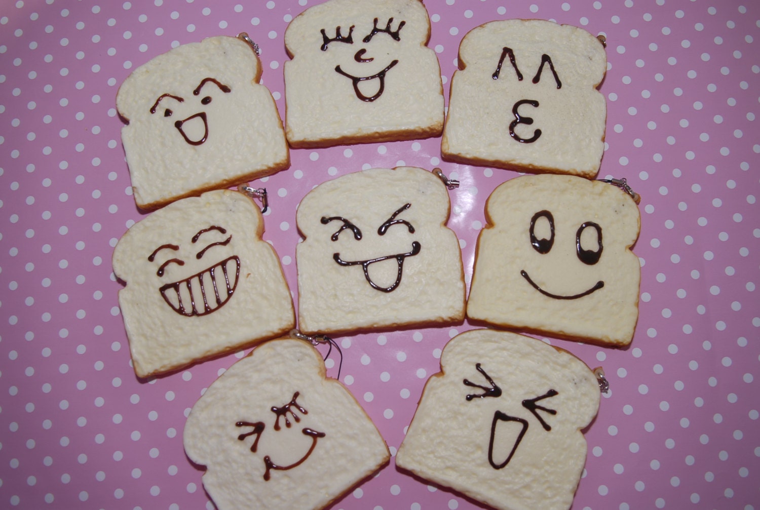 2 Emotional Face Jumbo Toast