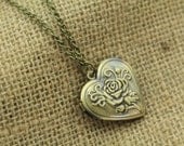 the rose flower locket jewelry  Antique personalized jewelry steampunk Unique gift vintage bronze