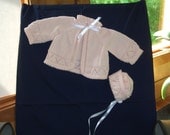 Baby girl sweater and bonnet set in Preemie / Newborn size