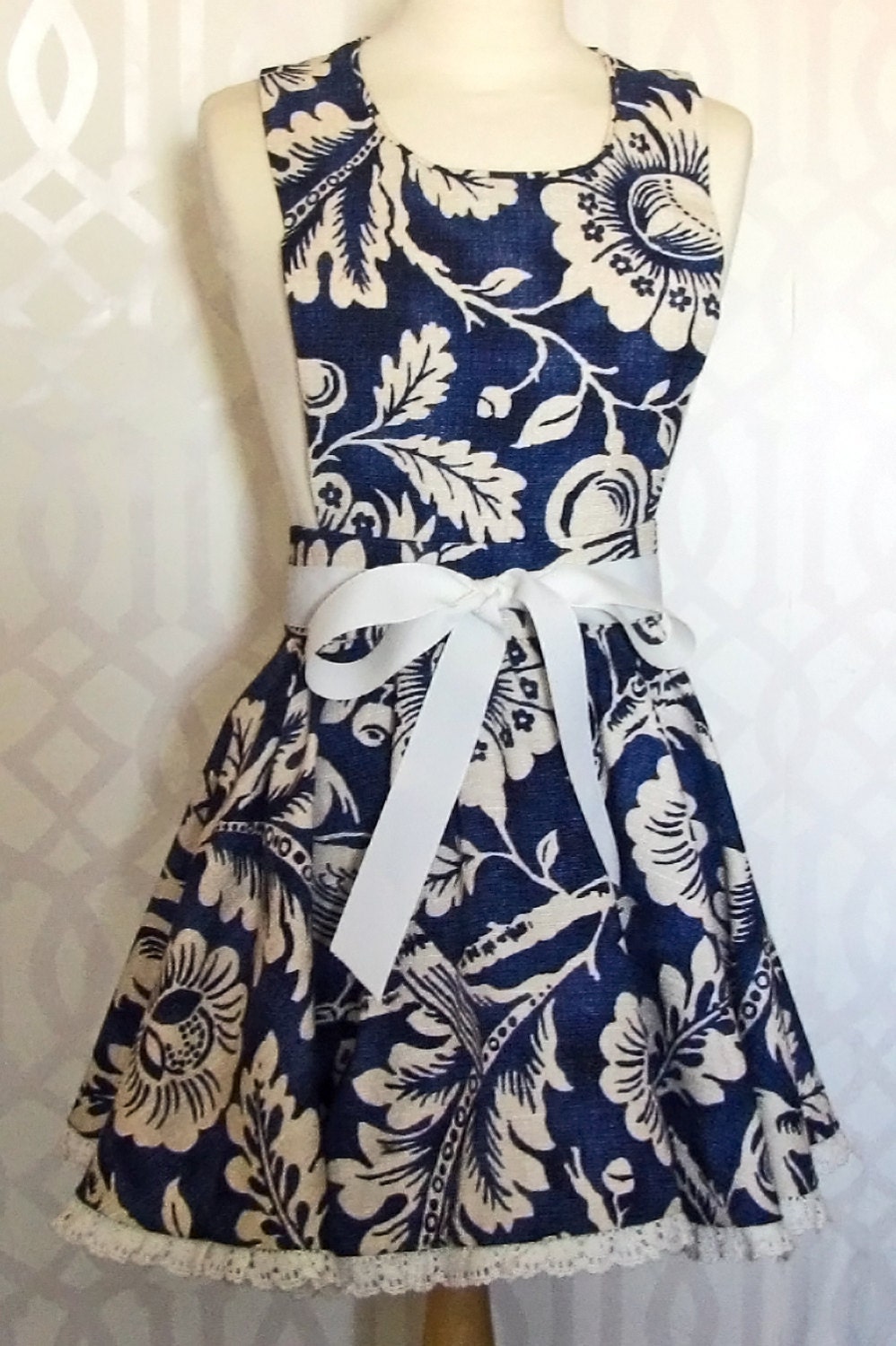 Jacobean Floral Apron