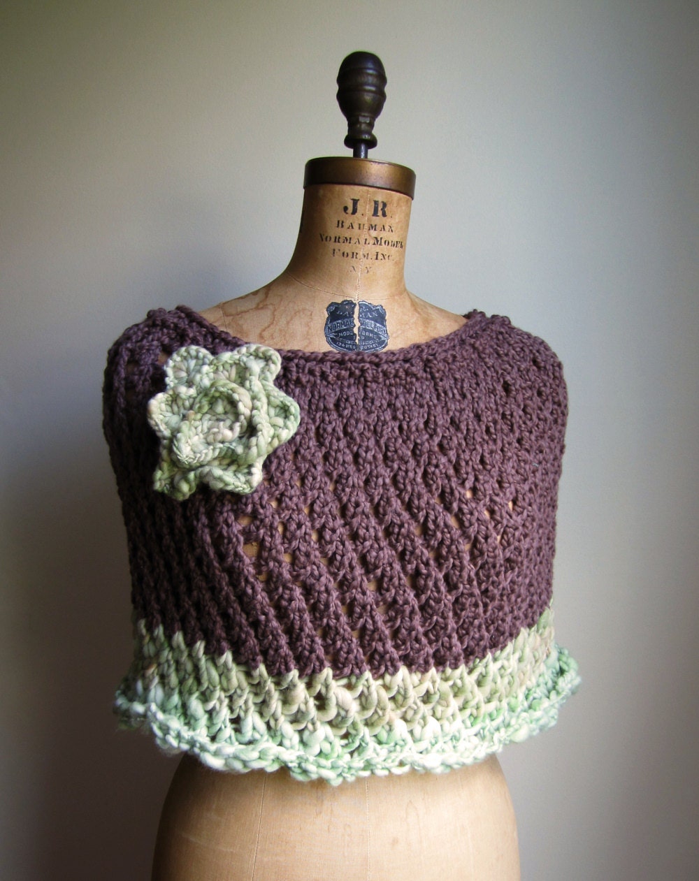 Trellis Capelet.Mocha. Brown. Sage Green. Mint.