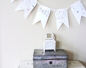 Vintage Beach Cottage Garland