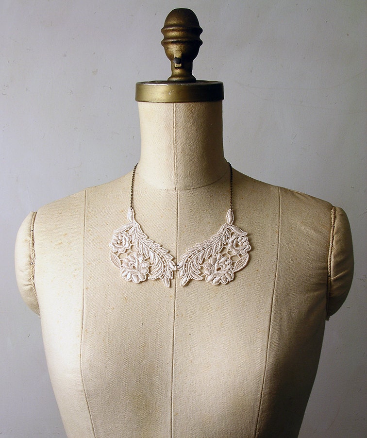 lace peter pan collar necklace - VIRGINIE- ivory - detachable collar