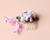 Little purple hair comb - vintage lavender flowers