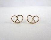 14K Gold pretzel necklace Gold love knot necklace Gold necklace Gold jewelry Cute gifts for her Mother's Day