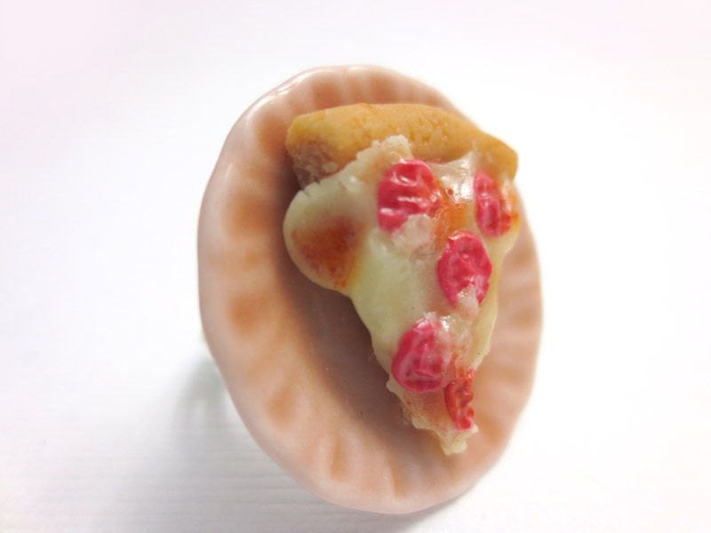 Pepperoni Pizza Ring