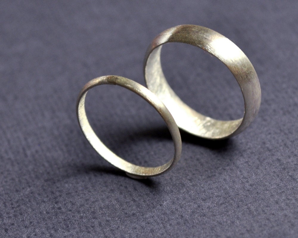 Wedding Band Set - Matte 2mm & 5mm  Round Matte Rings. Modern Contemporary Simple Sleek Elegant Design. Sterling Silver. Jewellery. Jewelry.