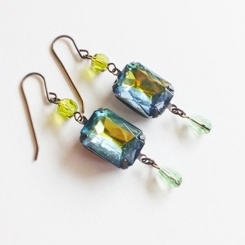 Green Jewel Earrings Vintage Bicolored Rhinestones Olivine Teal Green