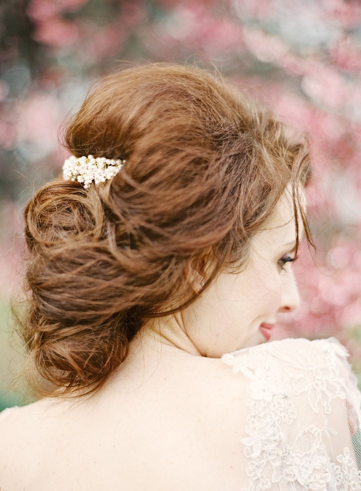 Emma: pearl cluster comb with gold or silver hardware