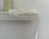 Romantic Daisy Flower crown - Simplicity - 2013 Wedding Trends bridal Hair flower accessory Hairpiece Hippie headband flowergirl halo