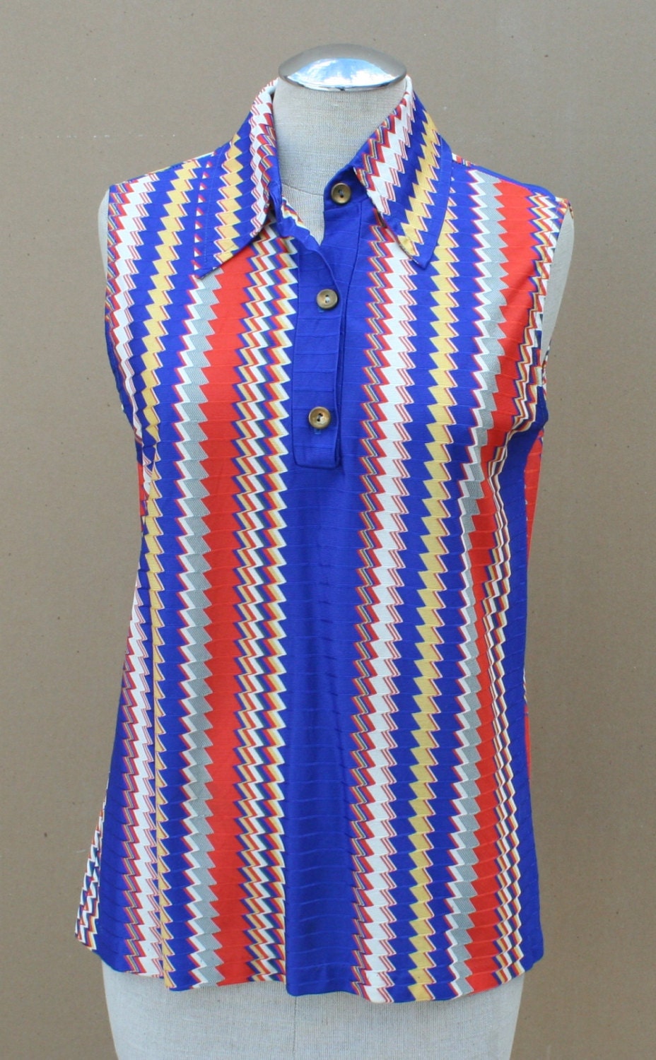 Behave Yourself - Colorful Zigazg Stripe - Sleeveless Top - 1970's Vintage Shirt