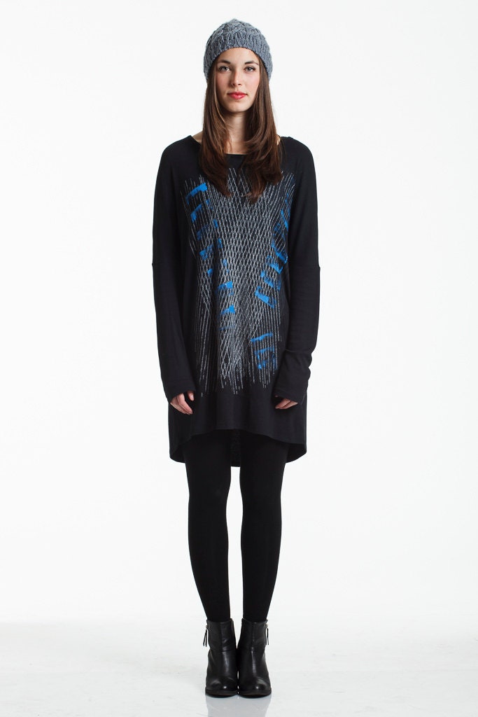 Black Sweatshirt, Women Sweatshirt, Printed, Extra Long Sleeves, Jersey Tunic, Cozy Sweatshirt, Sale