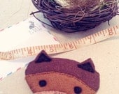 Khaki Scout Felt Raccoon Brooch