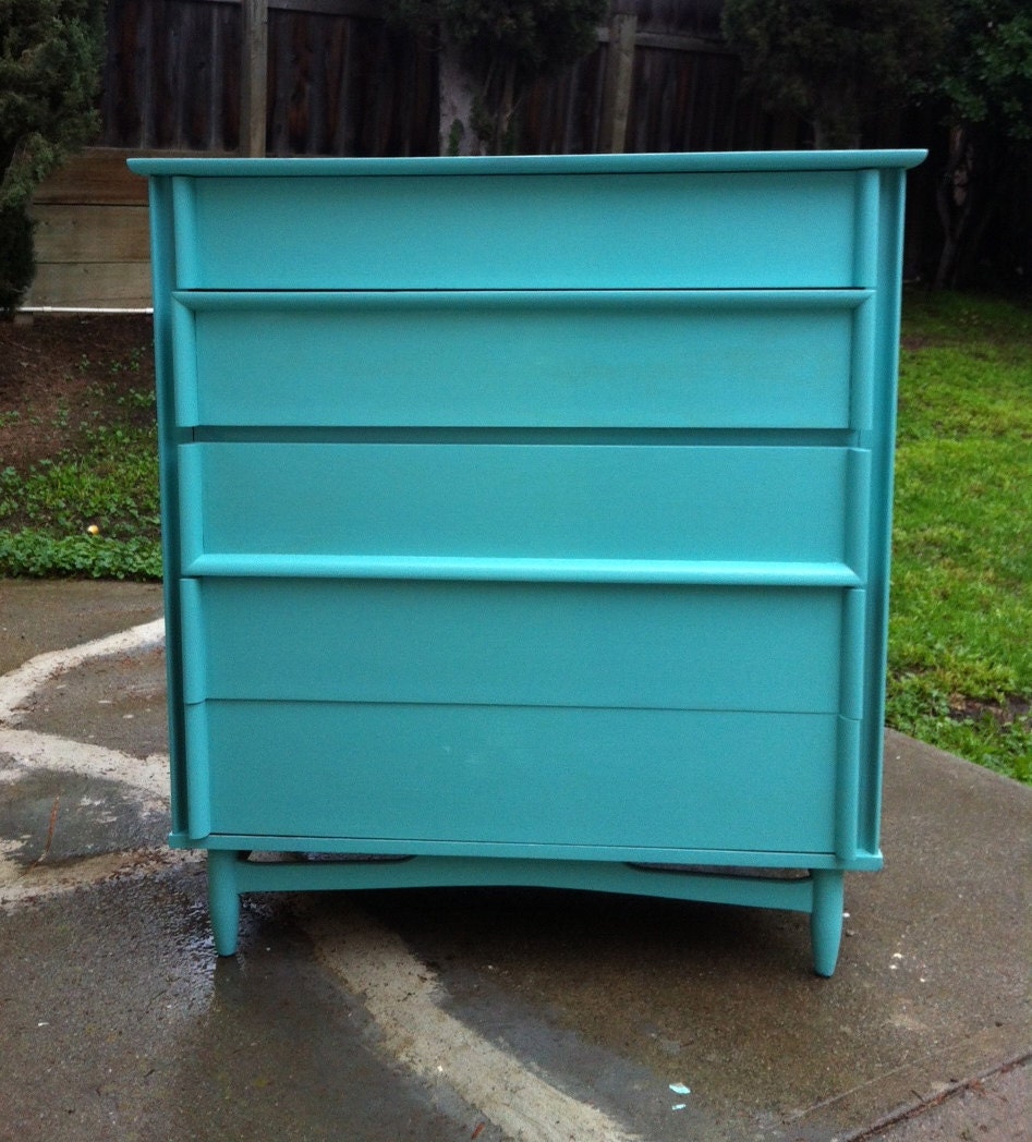 1950s Mid Century 5 Drawer Tall Boy Dresser in Cooled Blue