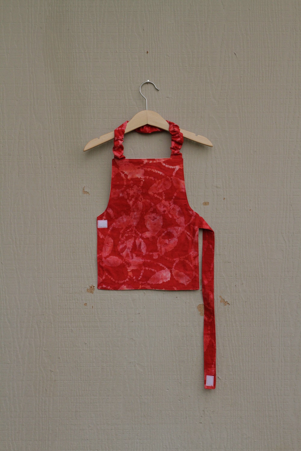 Toddler Apron - Red Batik