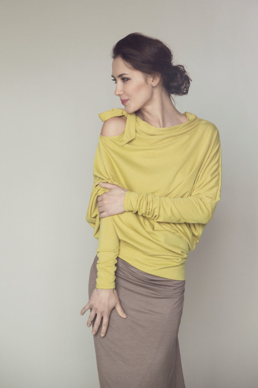 Sunny Asymmetric long-sleeved  Muse blouse with bow on the shoulder