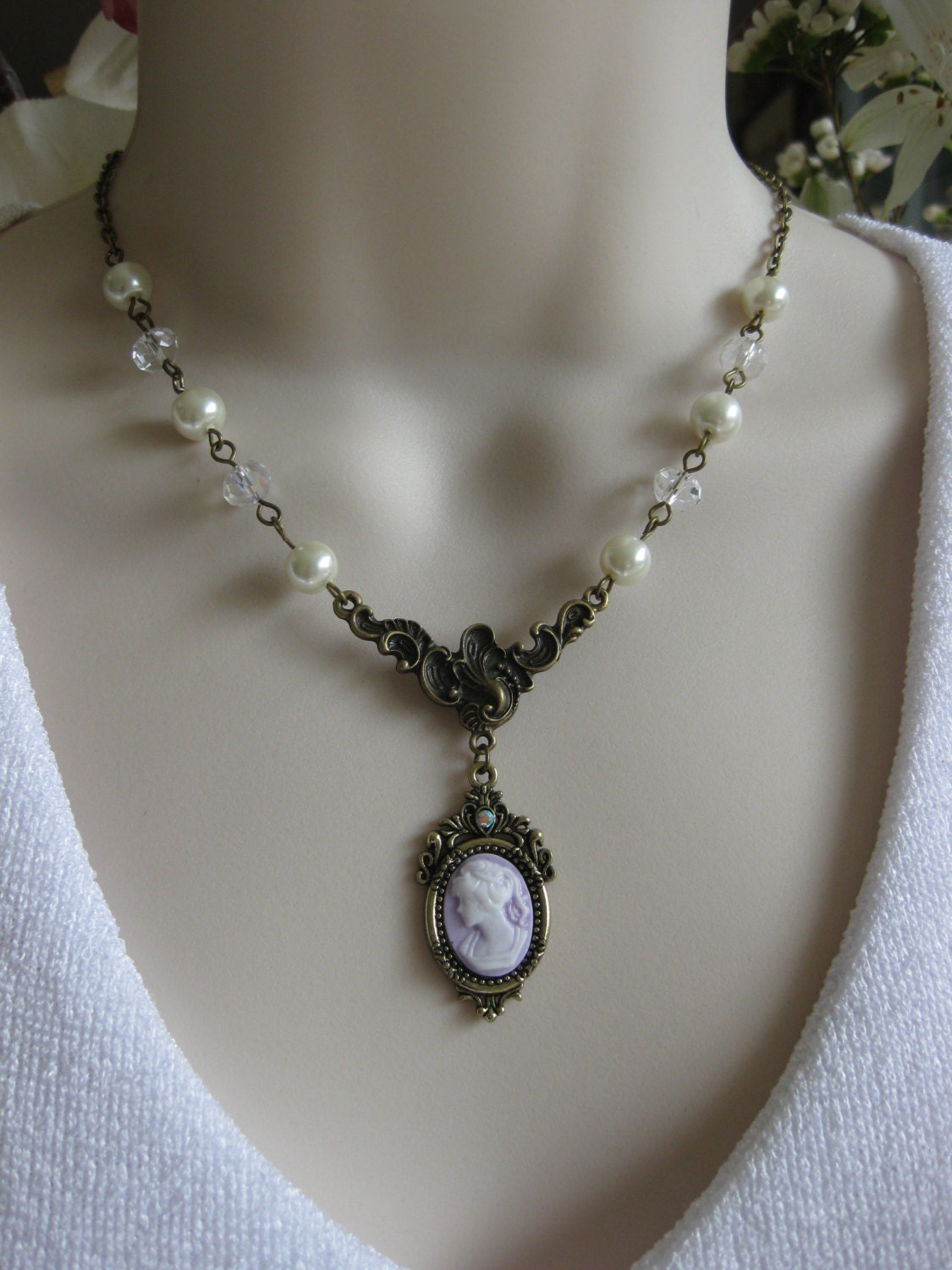 Cameo Necklace, Beaded Necklace, Pearl, Crystal Beaded, Purple Cameo, Bead Necklace, Statement Necklace, Victorian Necklace, Cameo Jewelry