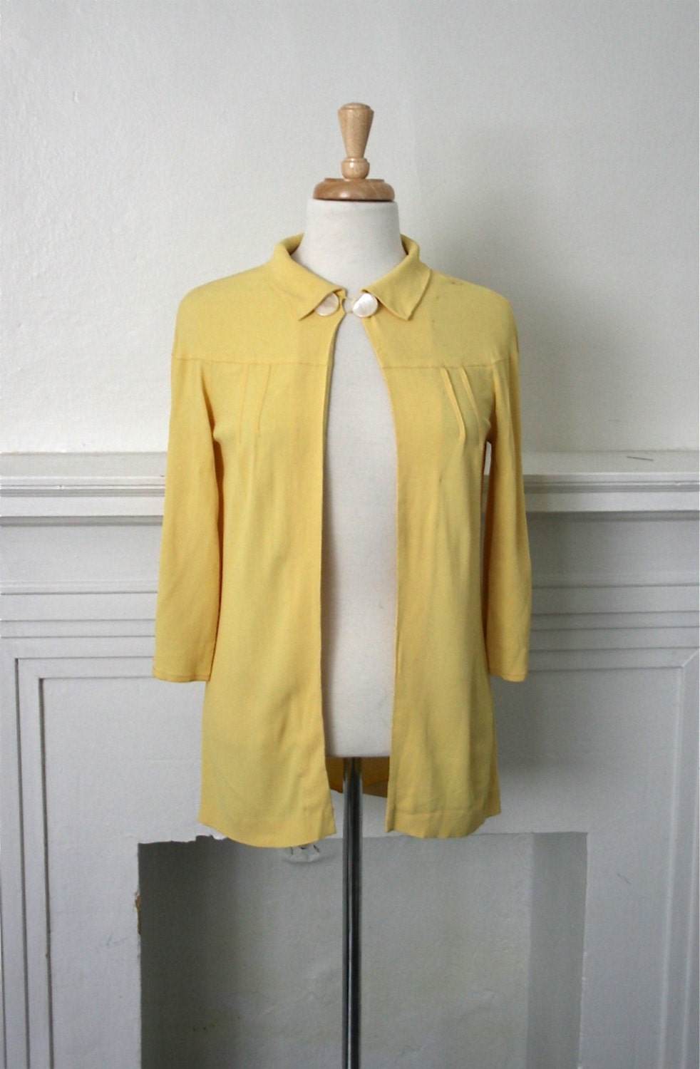 Vintage 1930s Lemon Yellow Crepe Rayon Swagger Jacket / As Is