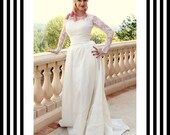 Vintage 50s 60s Wedding Dress in Chiffon and Lace Button Up Back and Train S M