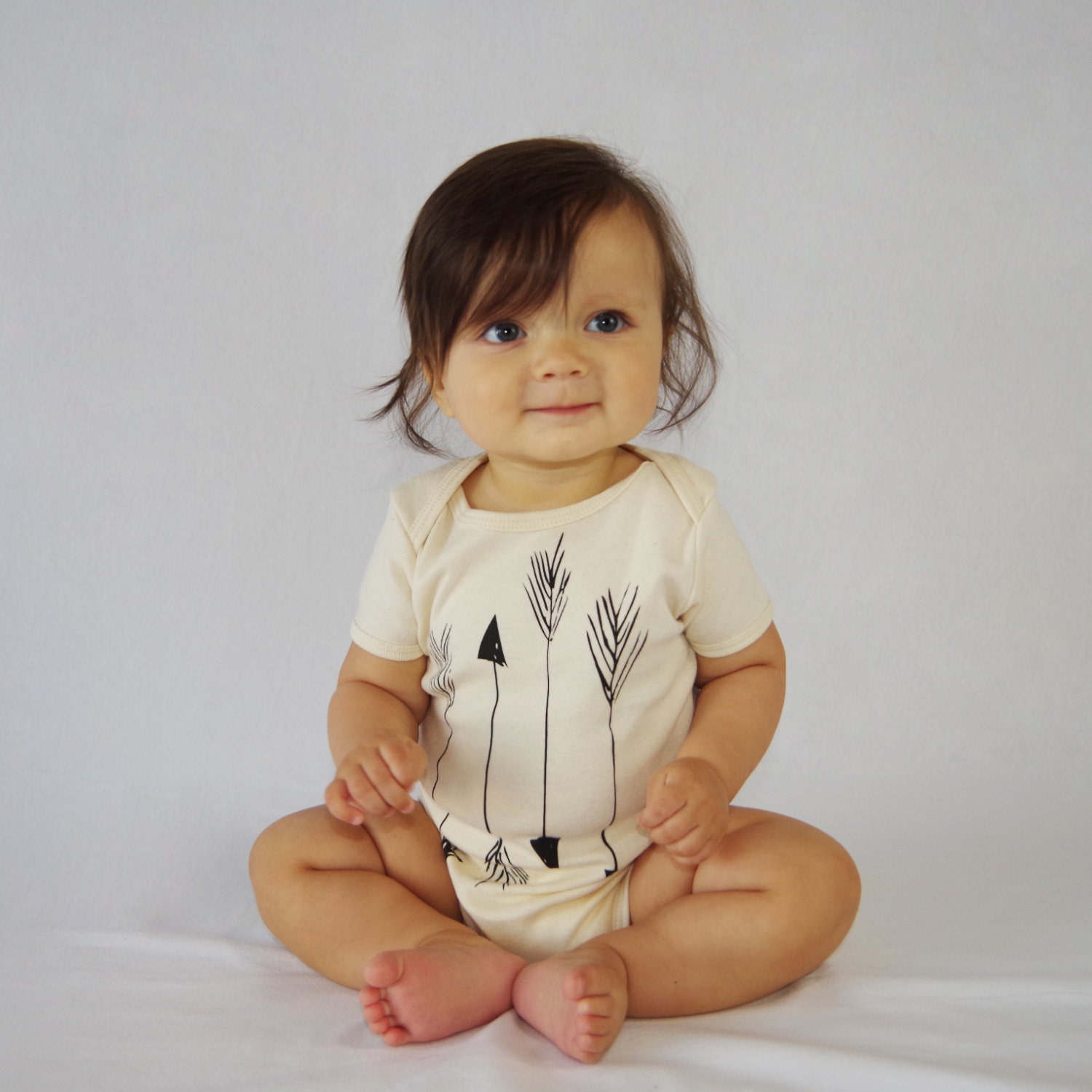 Arrows Organic Baby Onesie in Natural